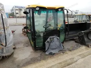 Кабина на JCB 3CX, б/у, целая