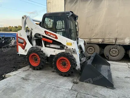 Мини-погрузчик Bobcat S530 с навесным, 2019